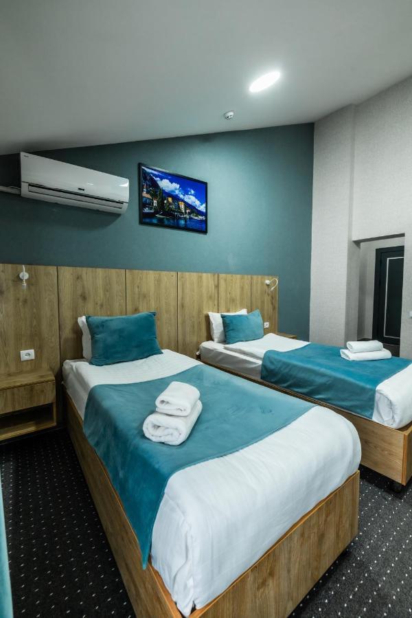 Bobur Hotel Taskent Exterior foto